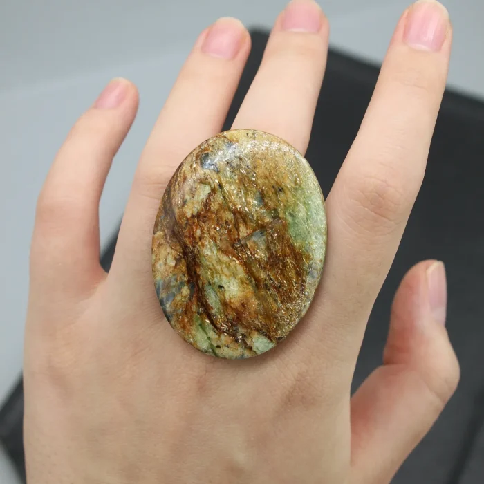 17.5 g, Fuchsite with Kyanite - Image 2
